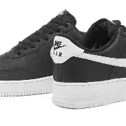 NIKE AIR FORCE 1 ‘07 BLACK/ WHITE
