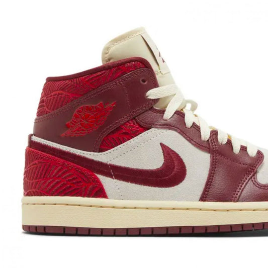 WMNS AIR JORDAN 1 MID SE